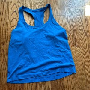 SIZE 10 poolside Swiftly Tech Racerback Tank Top
2.0 *Race Length